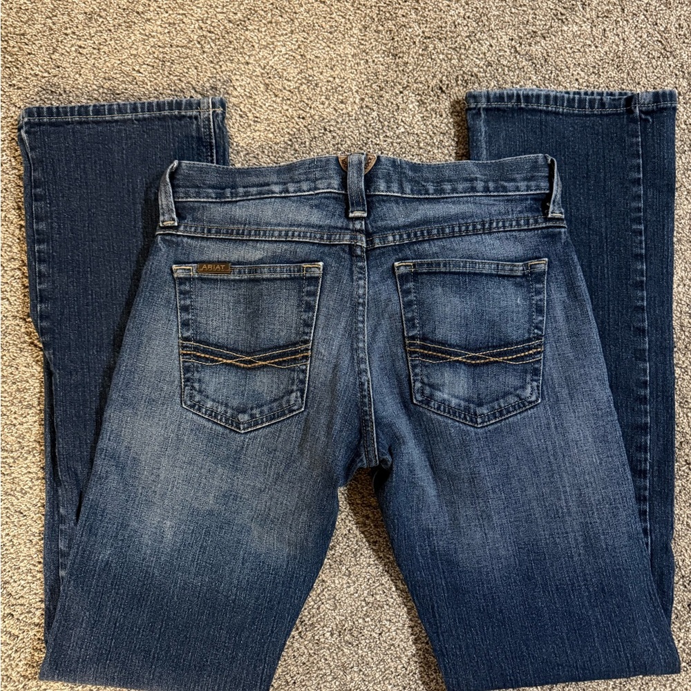 Ariat Women’s Dark Wash Straightleg Jeans - Picture 2 of 6